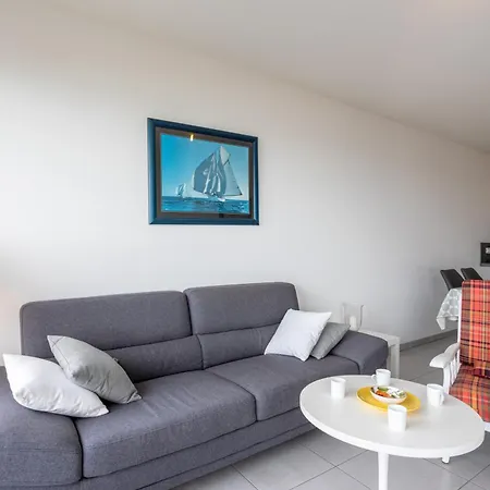 Les Voiles Du Large Apartment